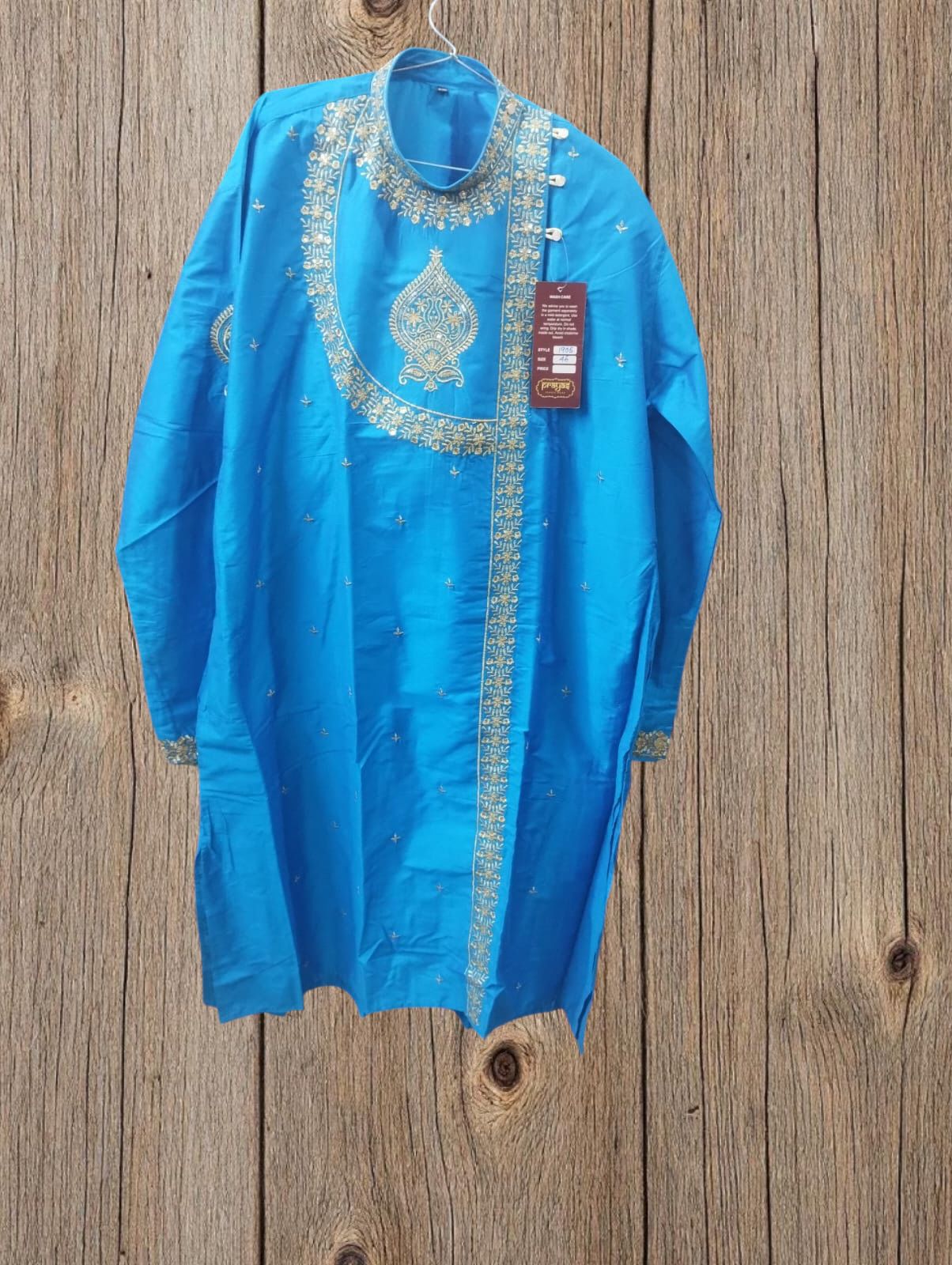 LIGHT BLUE COLOUR KURTA WITH GOLDEN BOOTY WORK